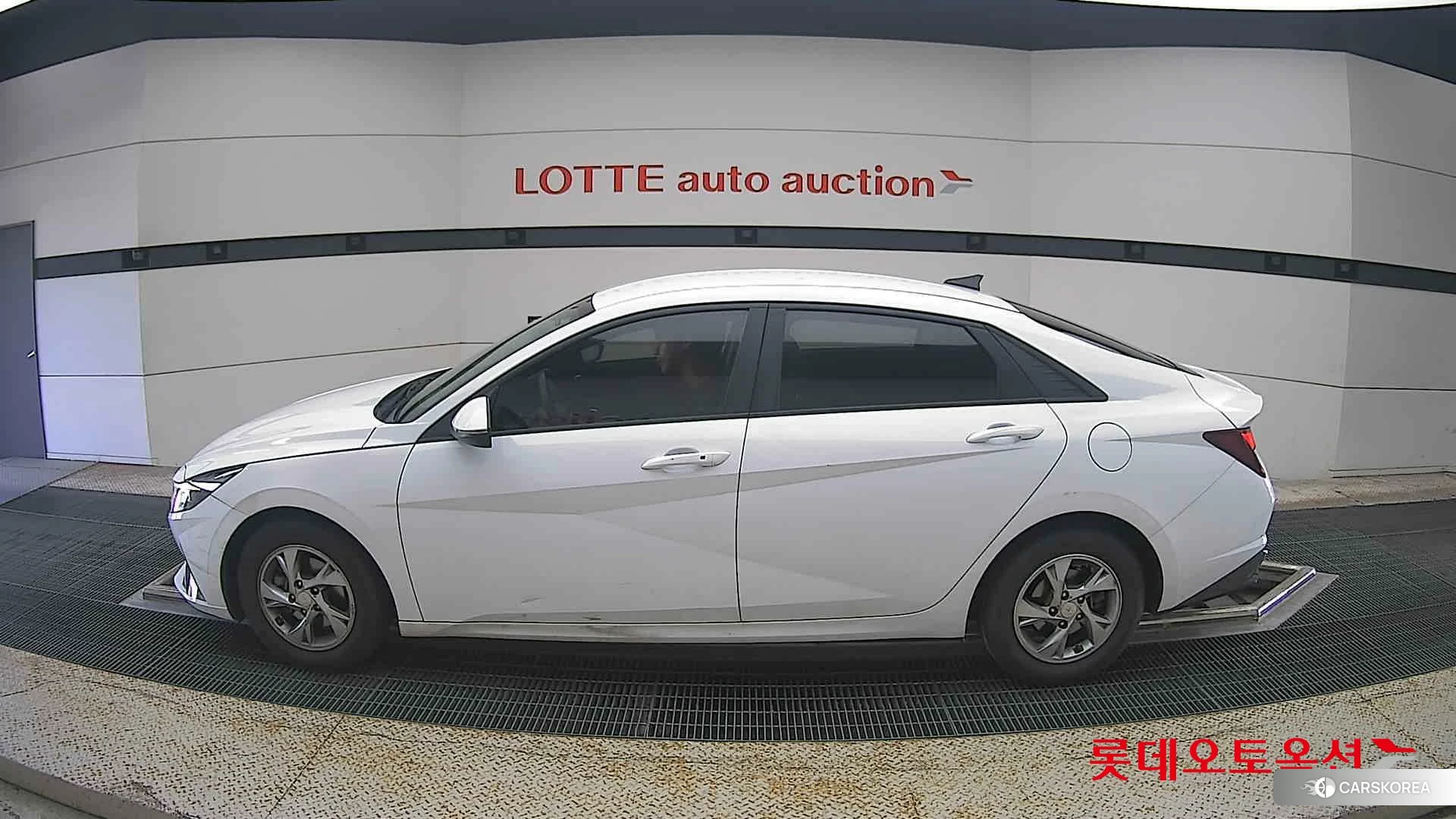Hyundai Avante id 4909205 из Кореи 33