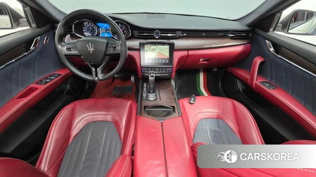 Maserati Quattroporte id 4625833 из Кореи 17
