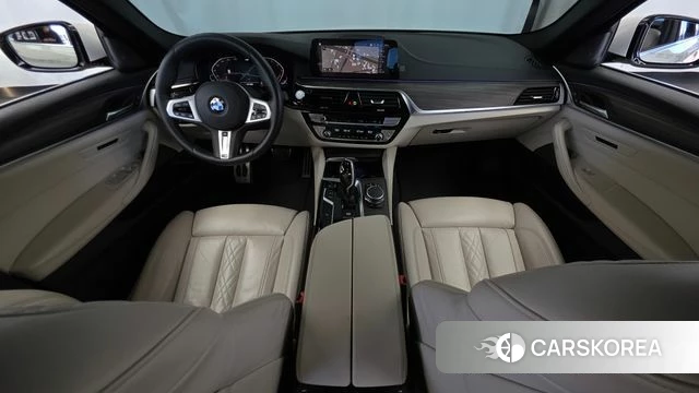 BMW 5 Series (G30) id 4864930 из Кореи 30