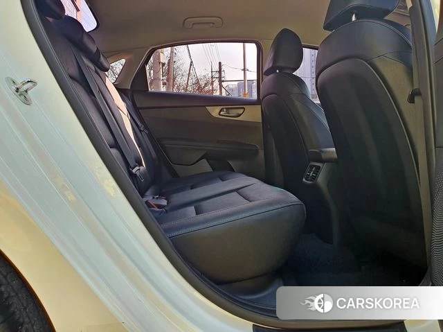 Kia Come New K3 id 4180521 из Кореи 9