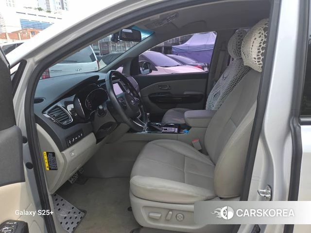 Kia The New Carnival id 4850163 из Кореи 17