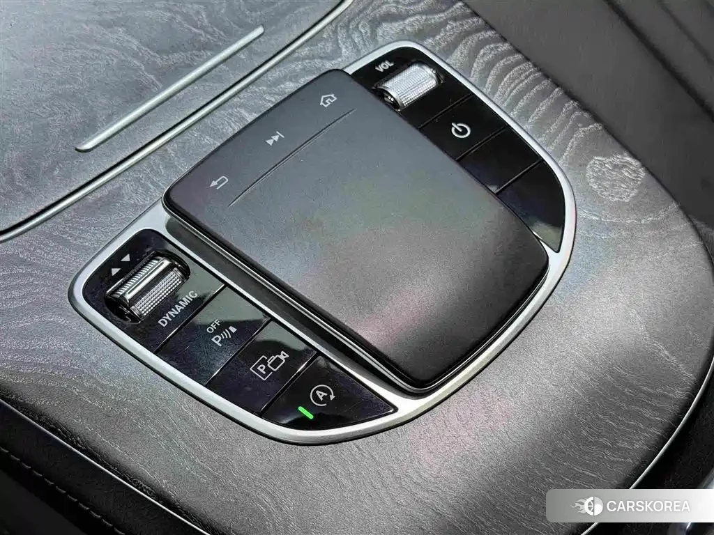 Mercedes-Benz CLS id 4644660 из Китая 23