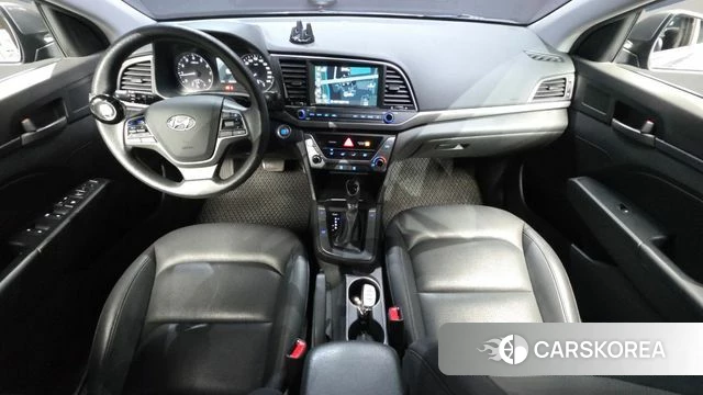 Hyundai Avante AD id 4356966 из Кореи 17