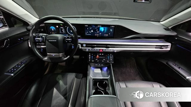 Hyundai Grandeur (GN7) id 3811731 из Кореи 17