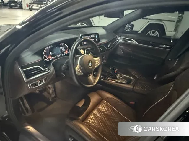 BMW 7 Series (G11) id 3371518 из Кореи 12