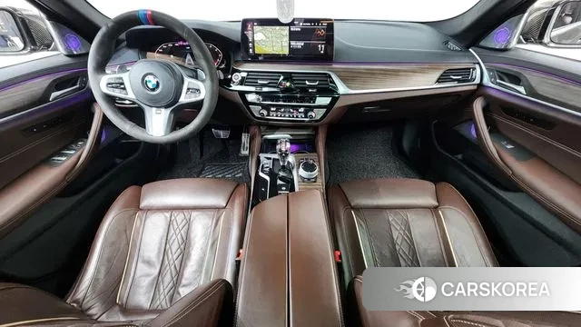 BMW 5 Series (G30) id 3681527 из Кореи 17