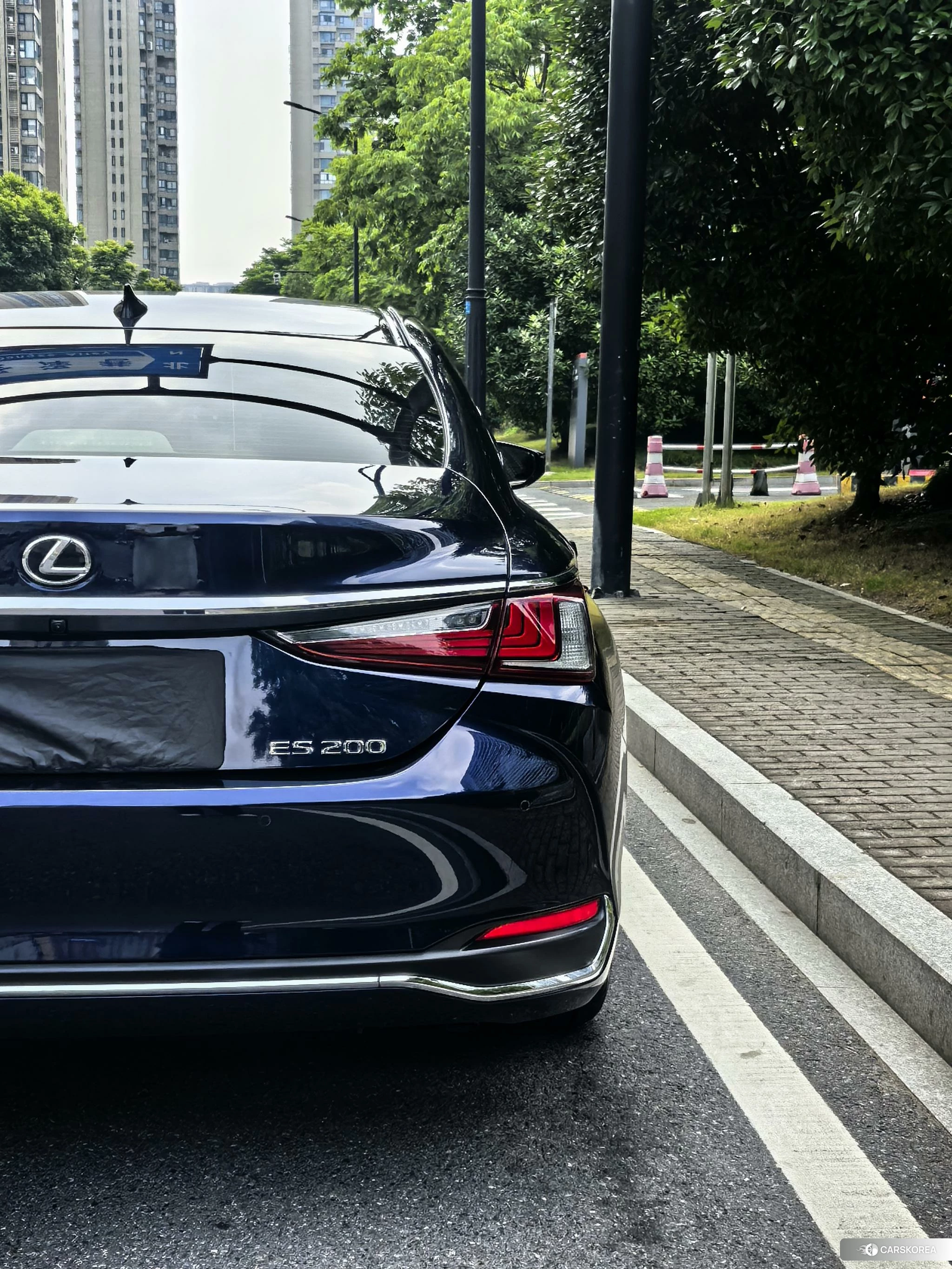 Lexus ES id 4473788 из Китая 13