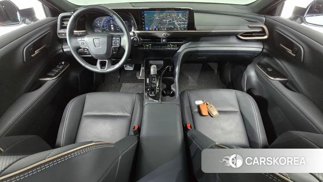 Toyota Crown Crossover id 4248394 из Кореи 30