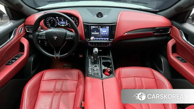 Maserati Levante id 4281973 из Кореи 27