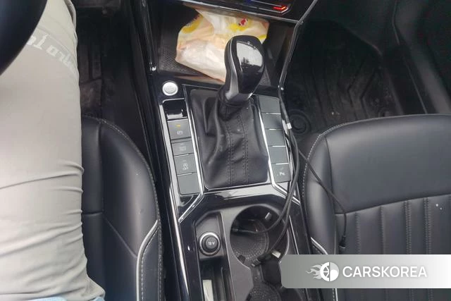 Volkswagen Passat id 4307527 из Китая 14