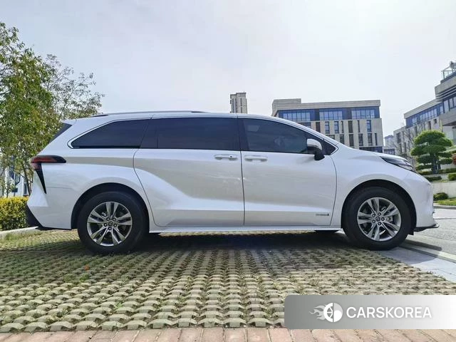Toyota Saina id 4271976 из Китая 15
