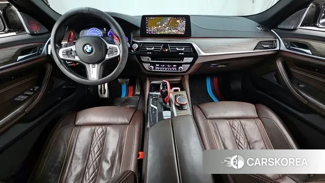 BMW 5 Series (G30) id 3380201 из Кореи 17