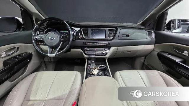 Kia The New Carnival id 4760373 из Кореи 17