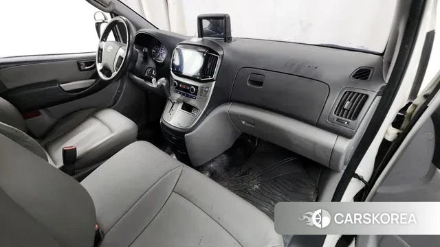 Hyundai The New Grand Starex id 3368804 из Кореи 17