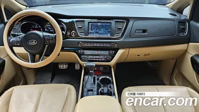 Kia The New Carnival id 2908169 из Кореи 17