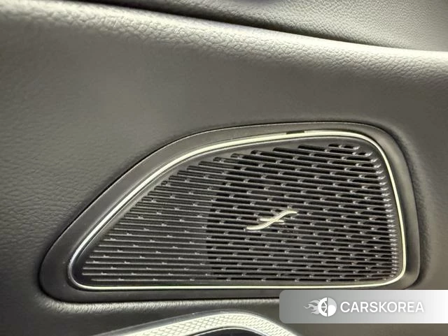 Mercedes-Benz E-class id 4239830 из Китая 19