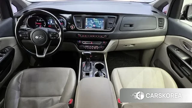 Kia The New Carnival id 3526224 из Кореи 17