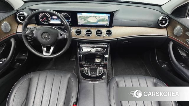 Mercedes-Benz E-Class W213 id 4430645 из Кореи 17