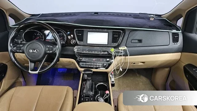 Kia The New Carnival id 3578638 из Кореи 17