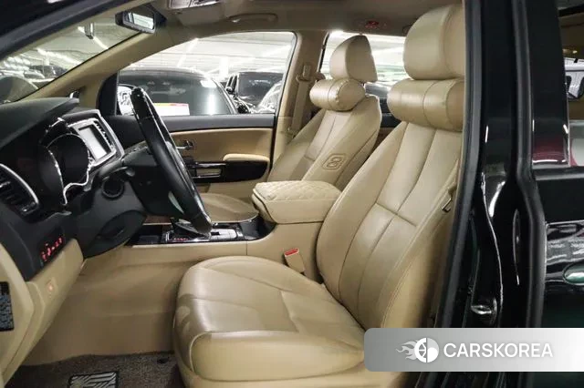 Kia The New Carnival id 3736350 из Кореи 17