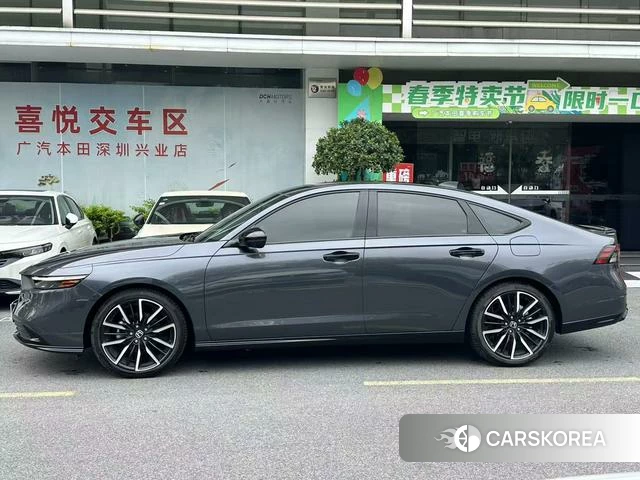 Honda Accord id 4276682 из Китая 8