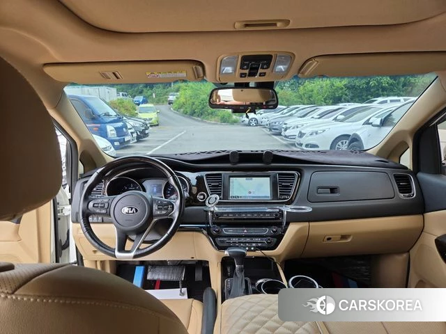 Kia The New Carnival id 4378005 из Кореи 17