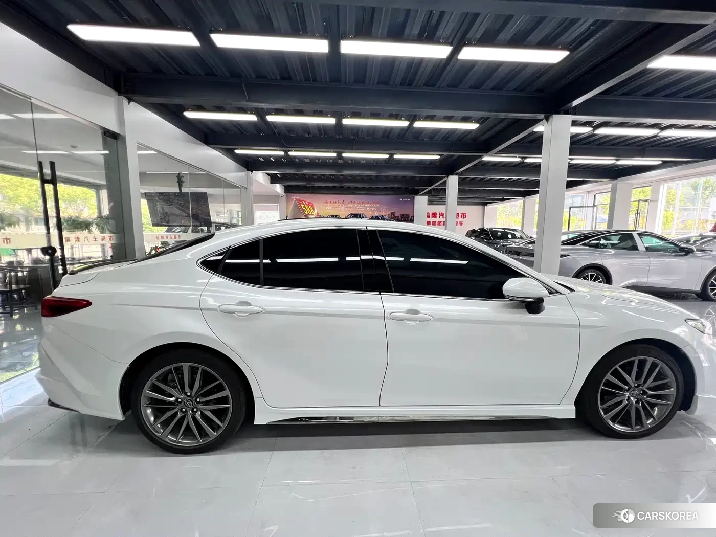 Toyota Camry id 4538617 из Китая 7