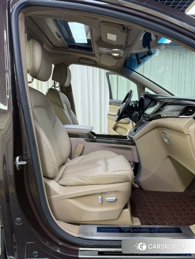 Buick GL8 id 4228453 из Китая 34