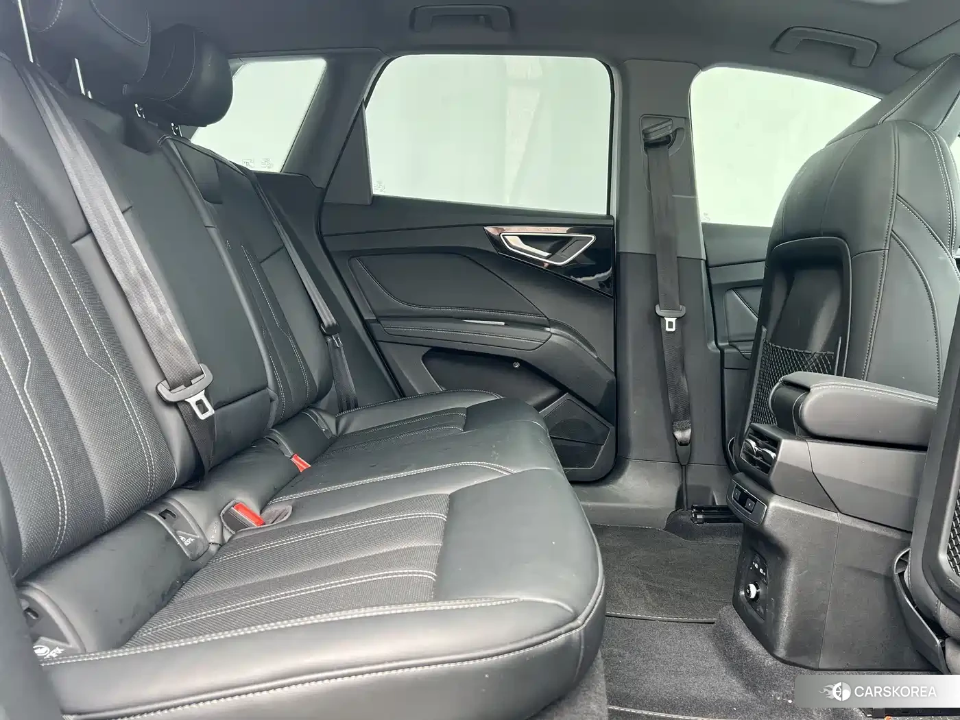 Audi Q4 e-tron id 4607214 из Китая 7