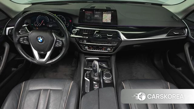 BMW 5 Series (G30) id 4496560 из Кореи 28