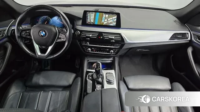 BMW 5 Series (G30) id 3547757 из Кореи 17