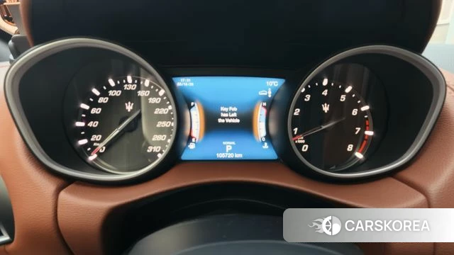 Maserati Levante id 3824907 из Кореи 15