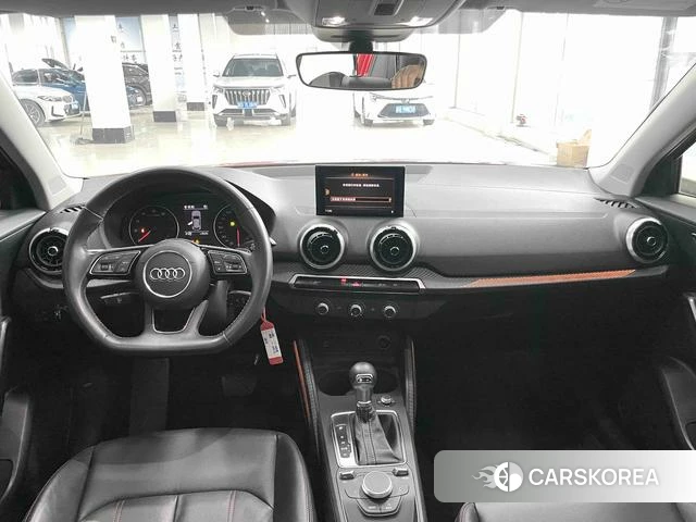 Audi Q2L id 4342134 из Китая 16