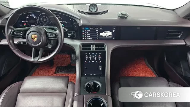 Porsche Taycan id 2985020 из Кореи 17