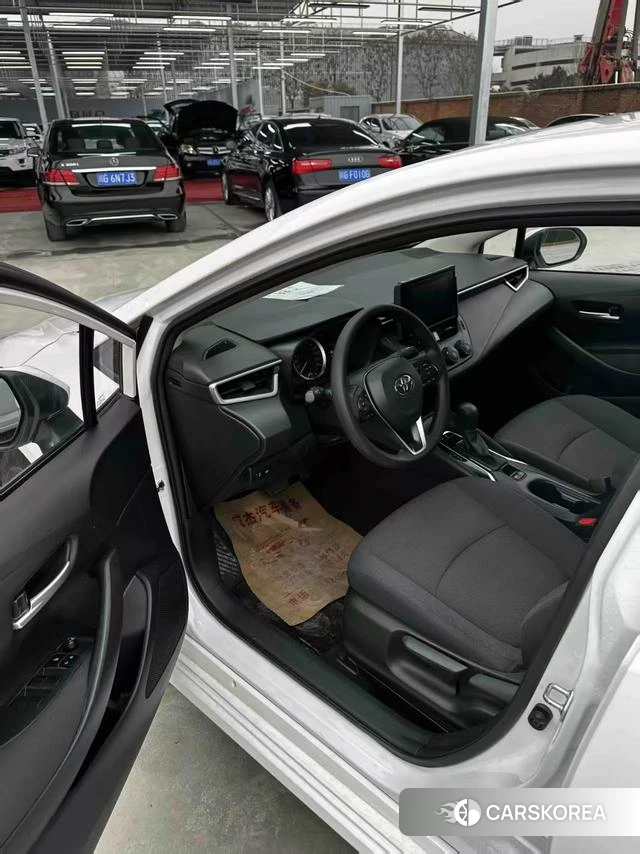 Toyota Corolla id 4261028 из Китая 7