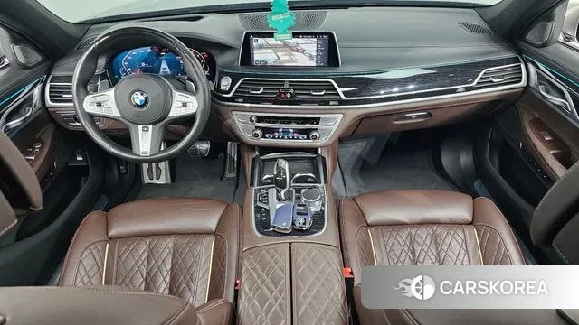 BMW 7 Series (G11) id 3562714 из Кореи 17