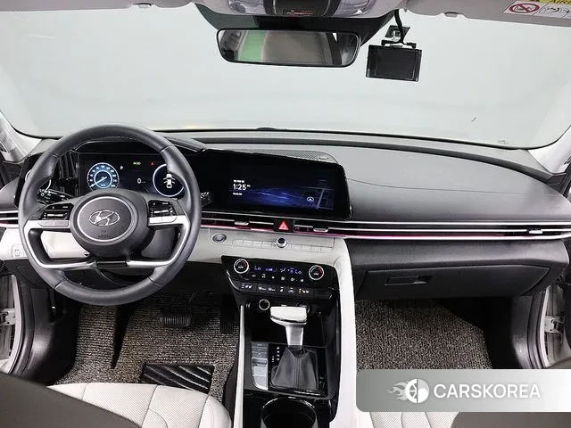 Hyundai Avante (CN7) id 3044691 из Кореи 17