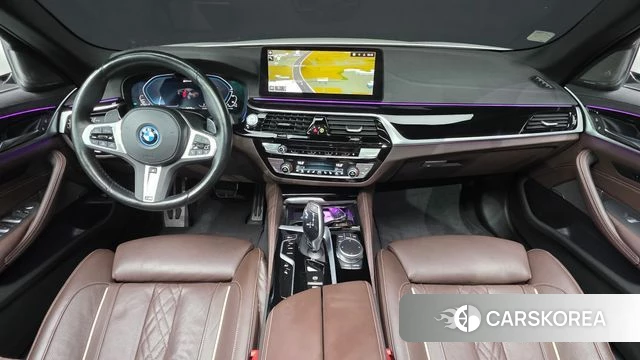 BMW 5 Series (G30) id 4687492 из Кореи 17