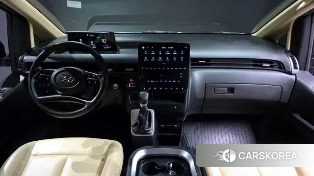 Hyundai Staria id 3712445 из Кореи 17