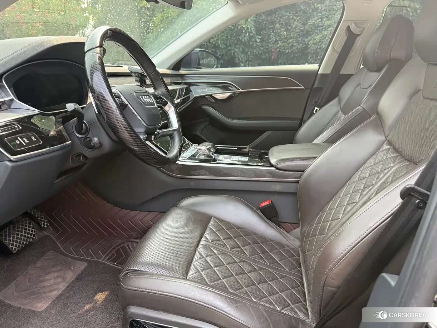Audi A8 id 4589379 из Китая 7