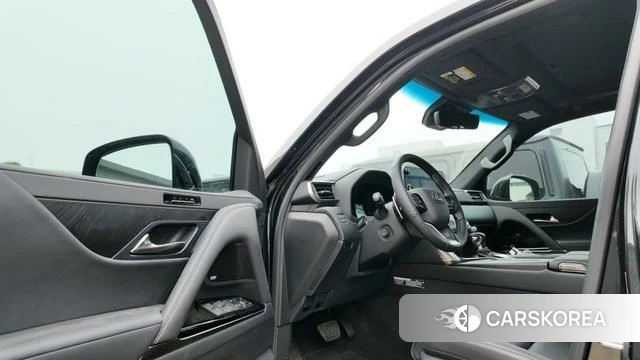 Lexus LX id 4239604 из Китая 7