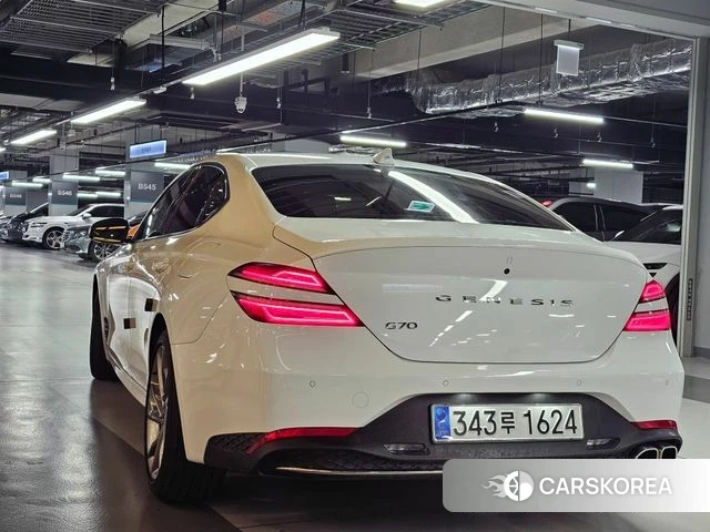 Genesis The New G70 id 4303177 из Кореи 17
