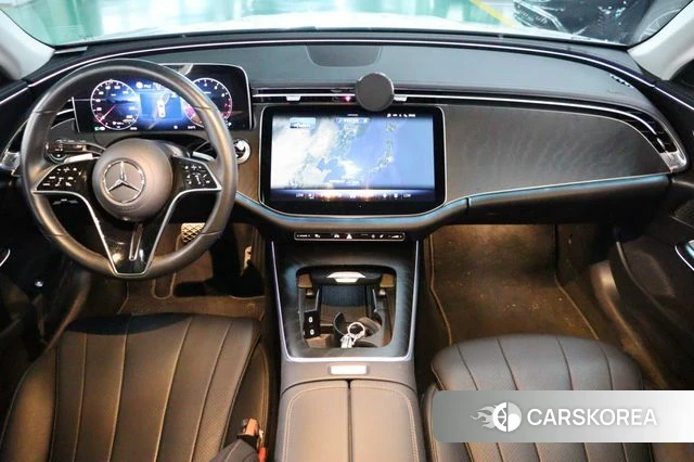 Mercedes-Benz E-Class W214 id 4607690 из Кореи 17
