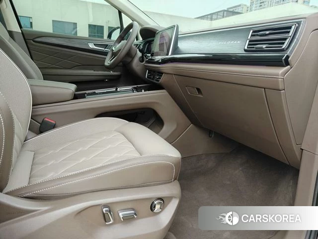 Volkswagen Weiran id 4333652 из Китая 15