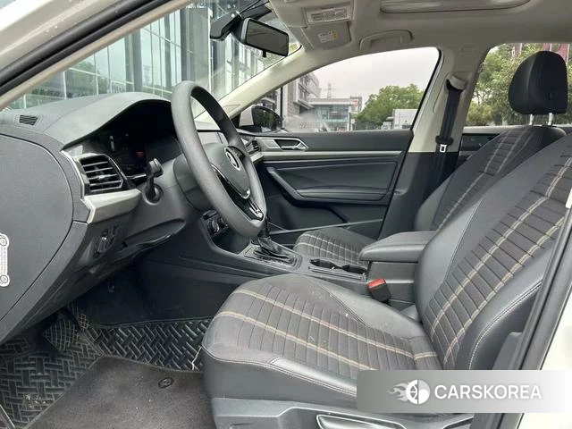 Volkswagen Lavida id 4399785 из Китая 14