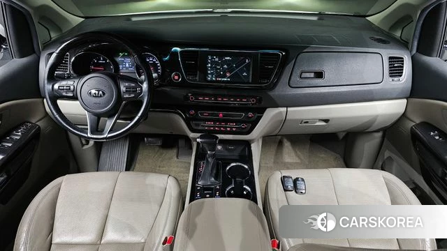 Kia The New Carnival id 3844979 из Кореи 17