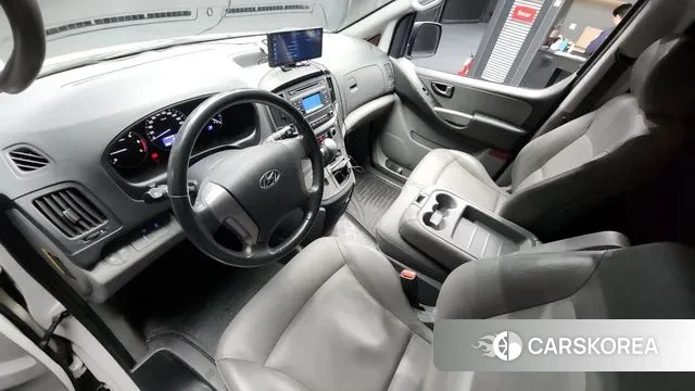 Hyundai The New Grand Starex id 3407951 из Кореи 17