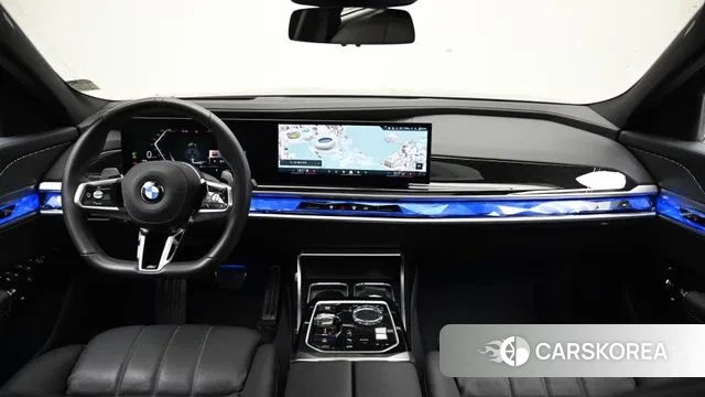 BMW 7 Series (G70) id 3431925 из Кореи 17