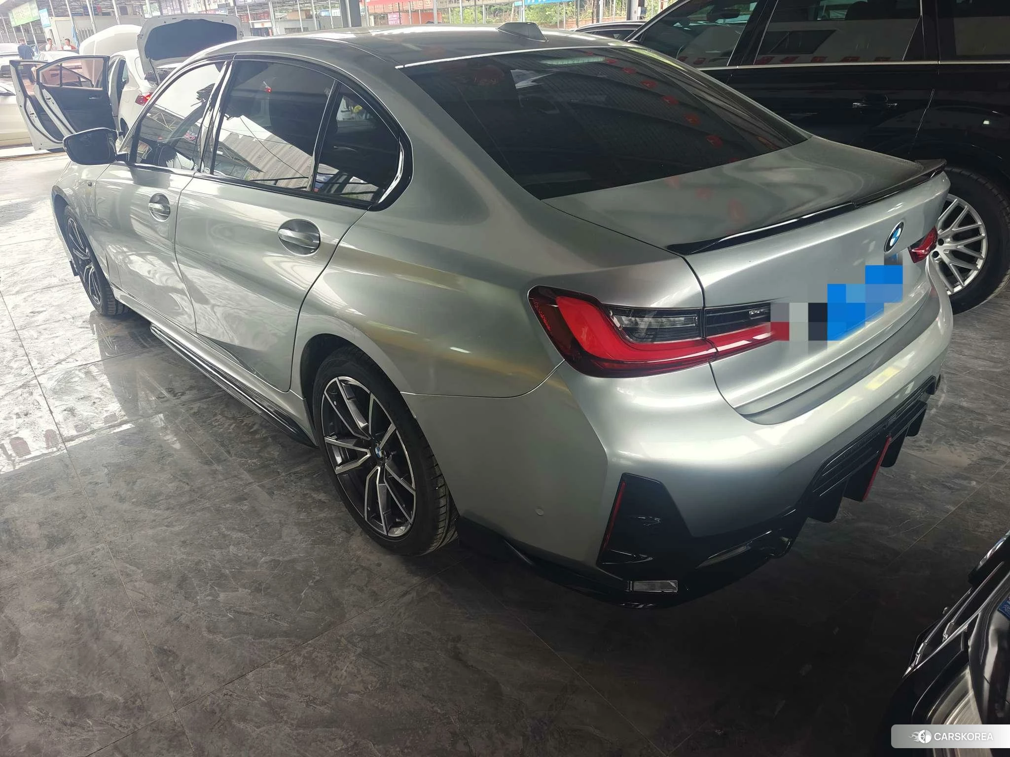 BMW 3 series id 4453998 из Китая 8