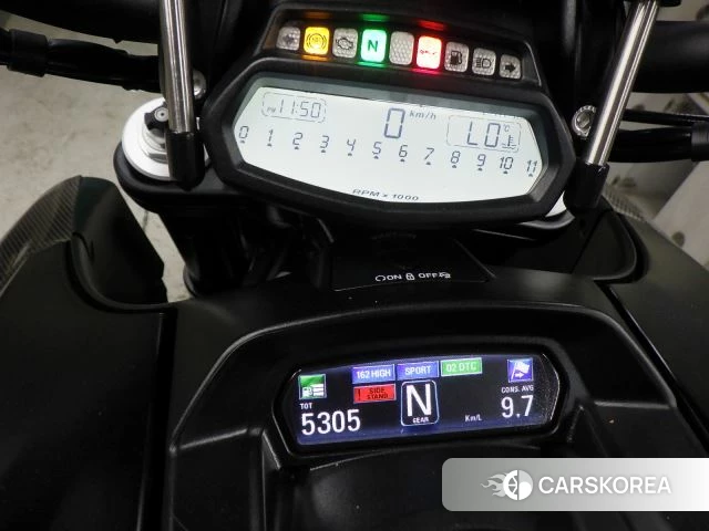 Ducati DIAVEL DARK id 3957900 из Японии 31